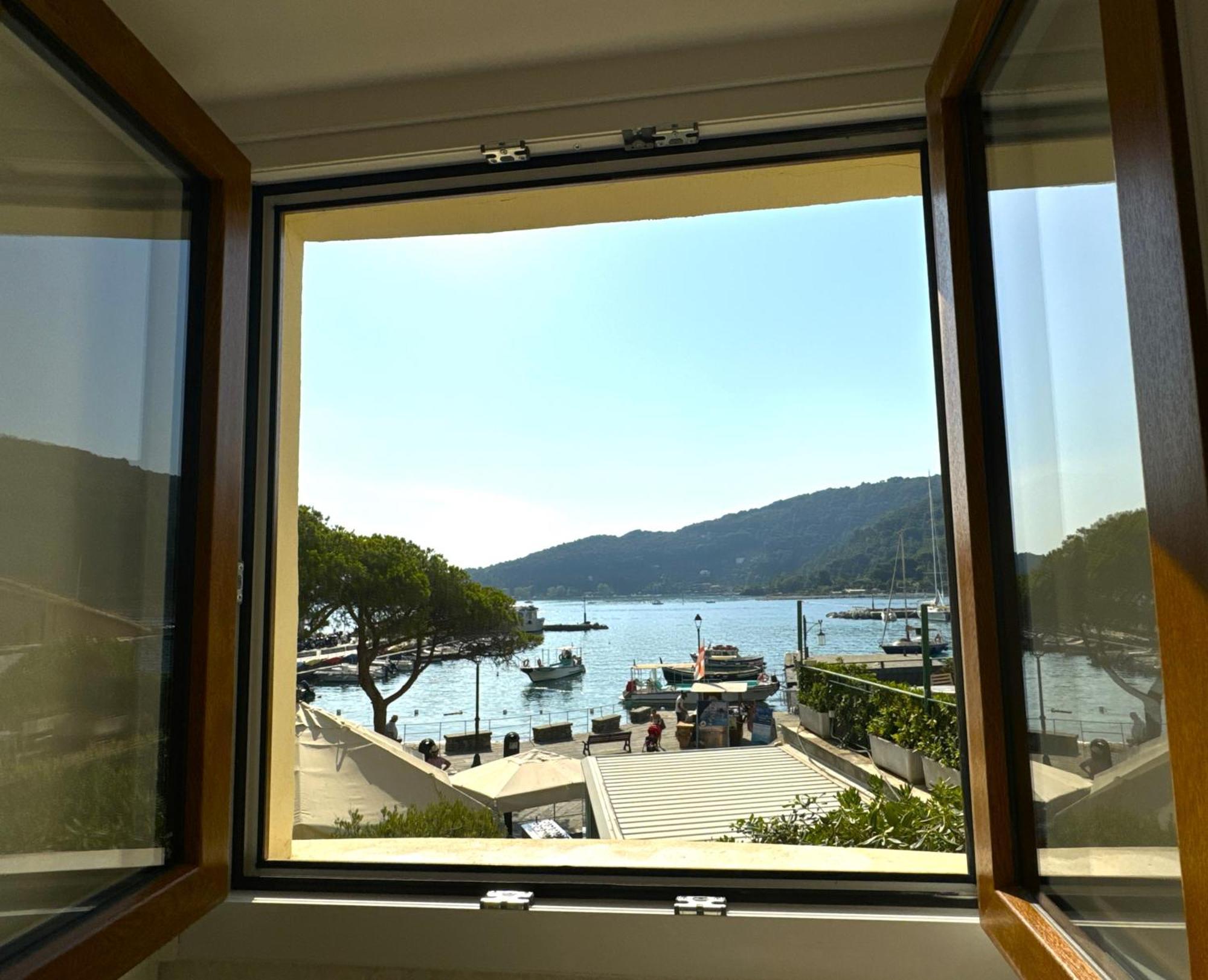 ポルトヴェーネレLa Casa Rotondaアパートメント エクステリア 写真